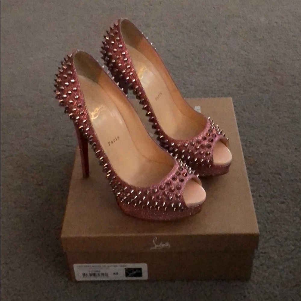 Christian Louboutin heels size 40 - Picture 5 of 5